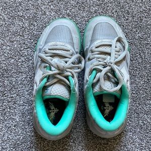 Kids Lamelo’s sneakers